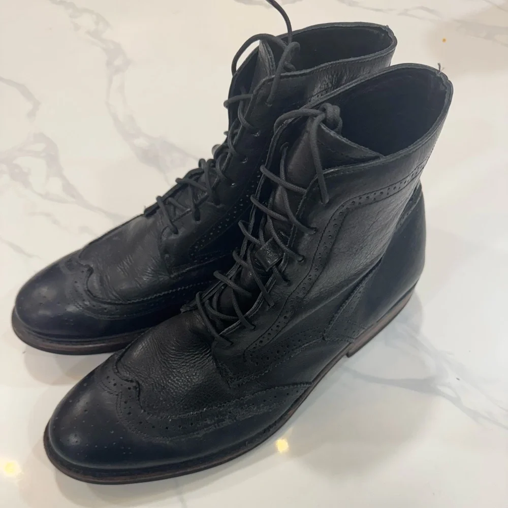 Walk-Over Made in USA Brogue Wingtip Boots Black Leather Lace Up Shoes Size 11M